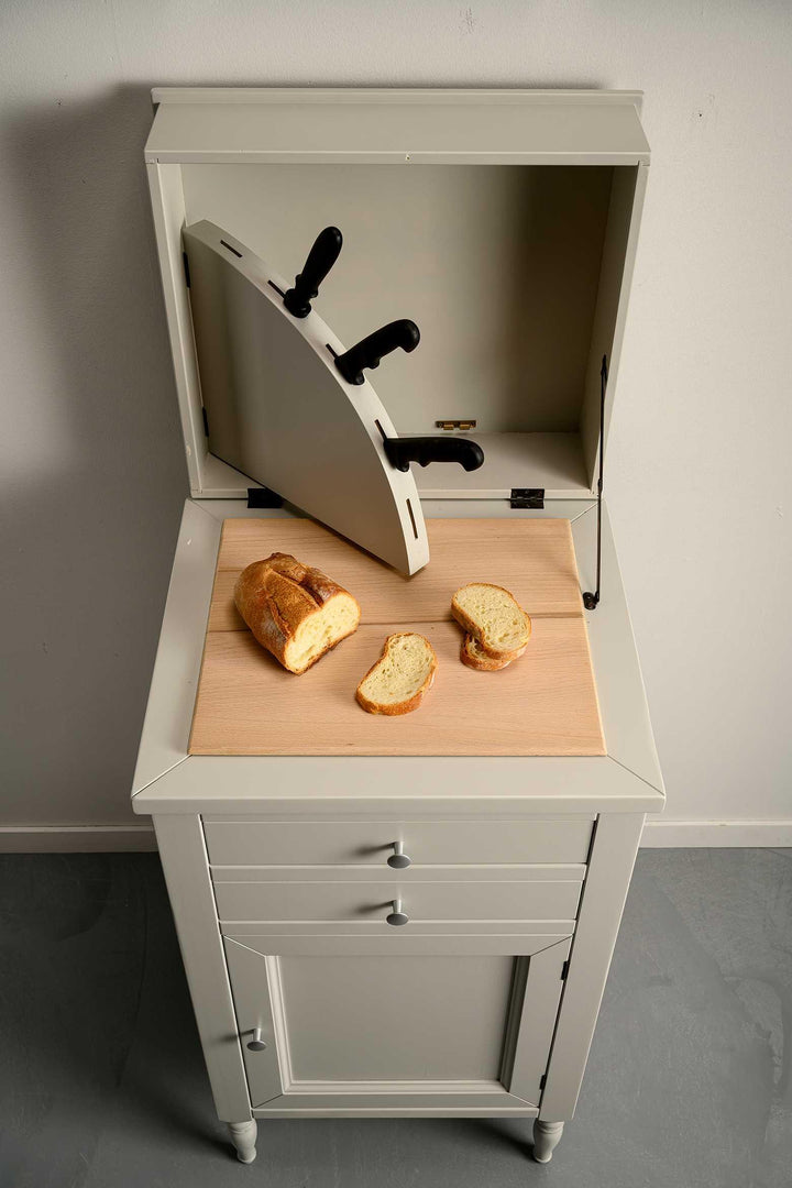 Beryl Tagliere - Home in Style Italy