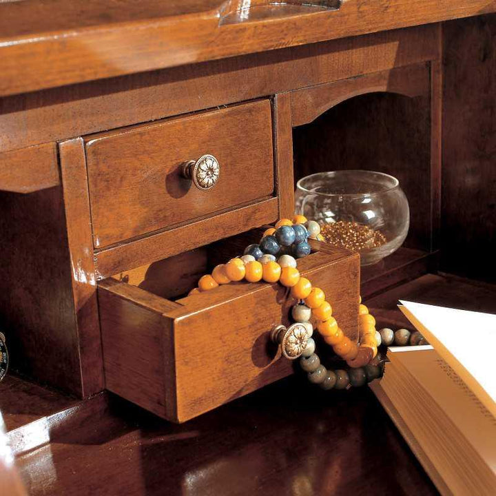 Momo Bureau - Home in Style Italy